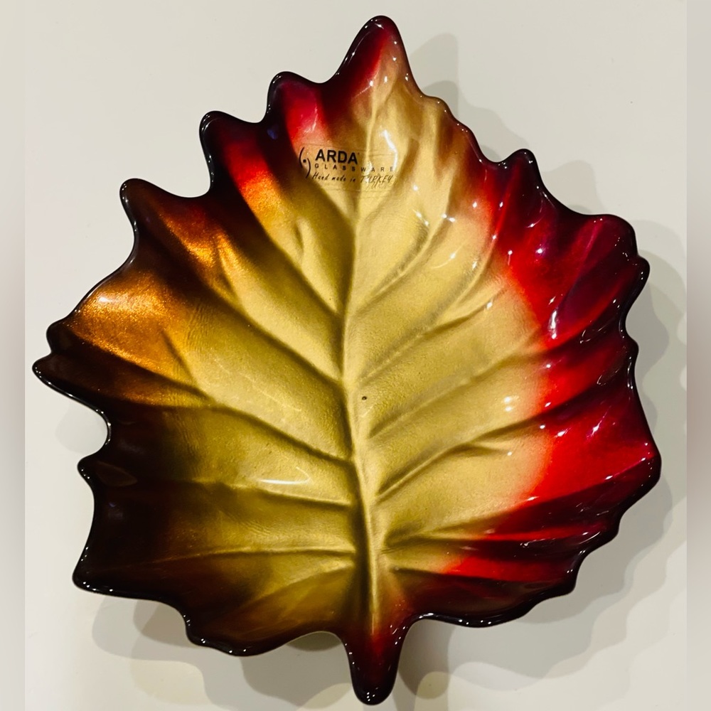 Arda Handmade Art Glass Leaf Tray made in Turkey